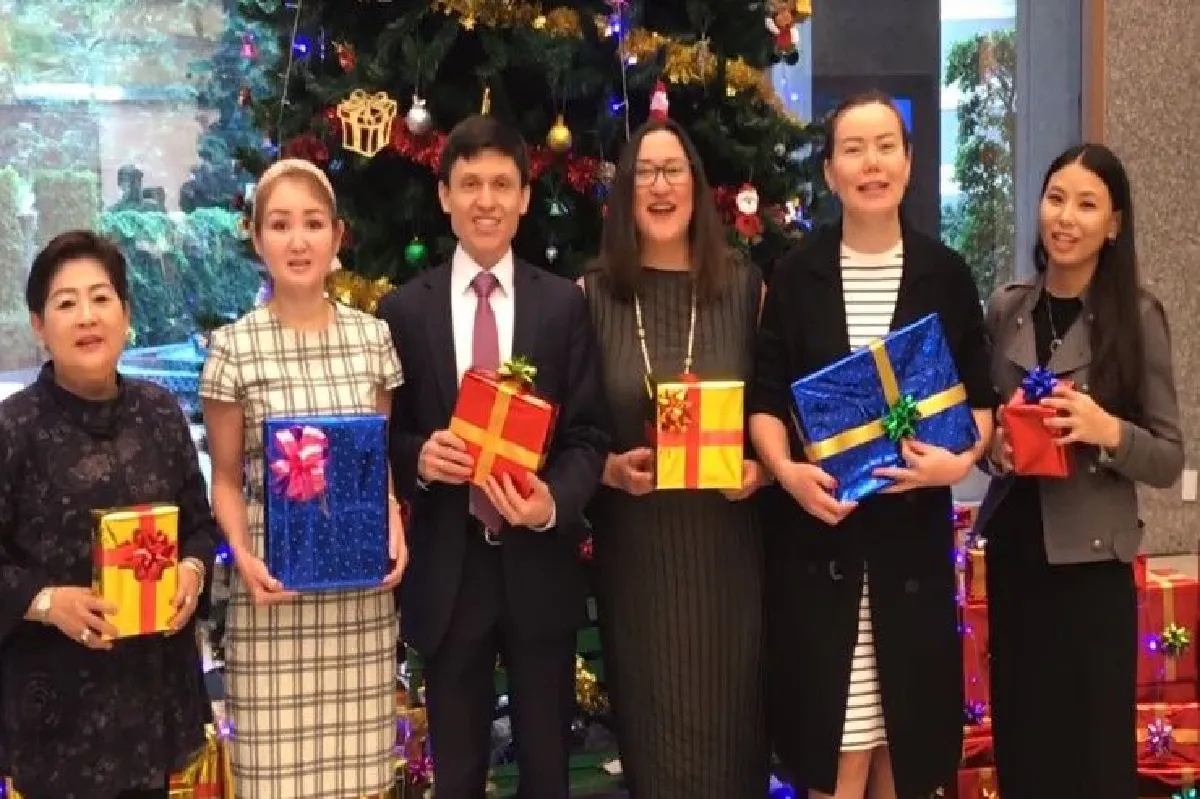 ทูต 16 ประเทศอวยพรคนไทยเนื่องในวันปีใหม่