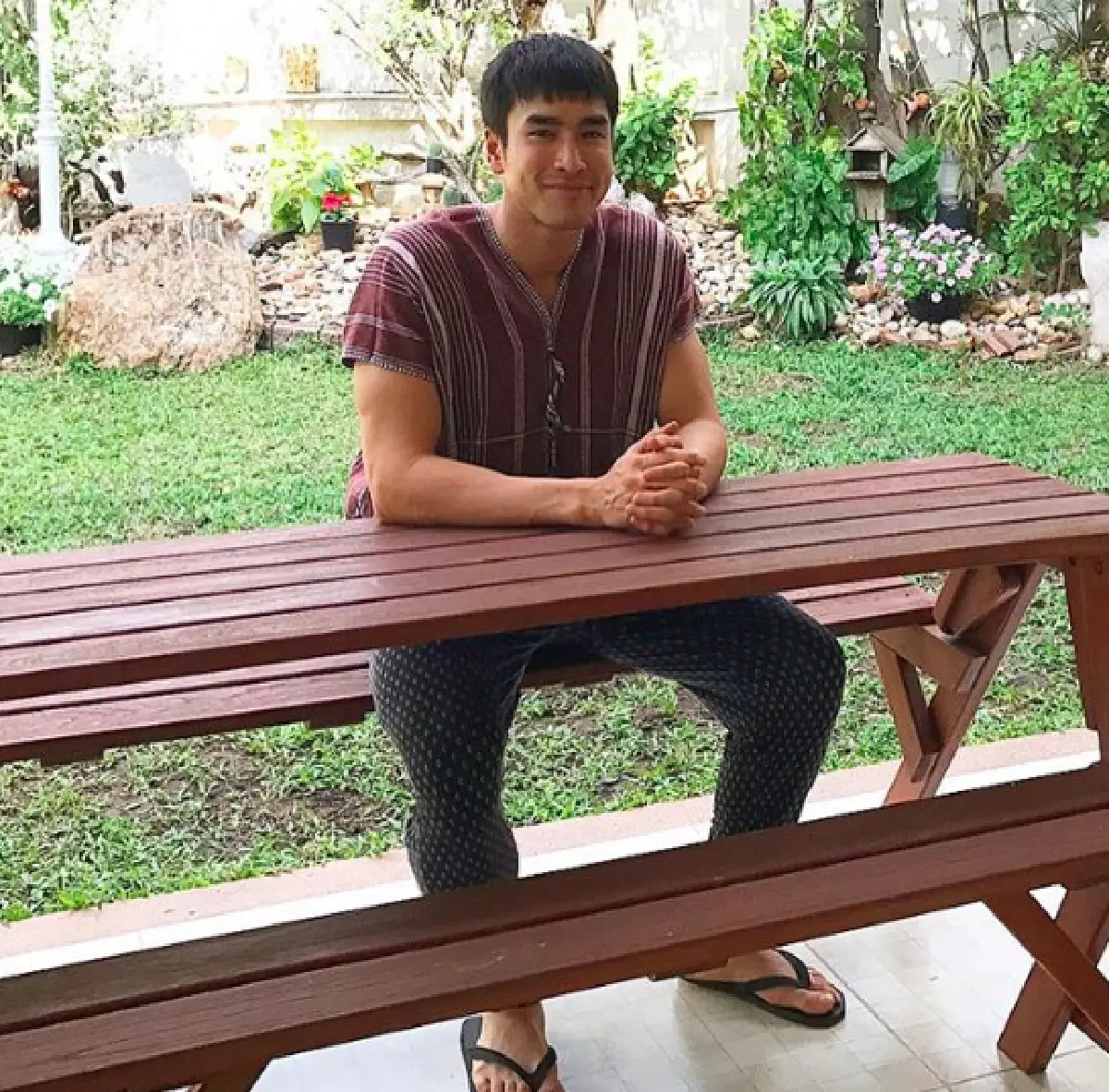 ตอกย้ำภาพความติดดิน! "ณเดชน์” กับวันสบายๆ ที่ขอนแก่น