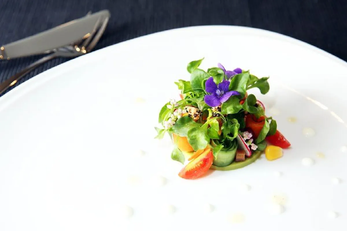 ณัฐณิชา บุญเลิศ ชวนมากินข้าวบ้านเชฟ