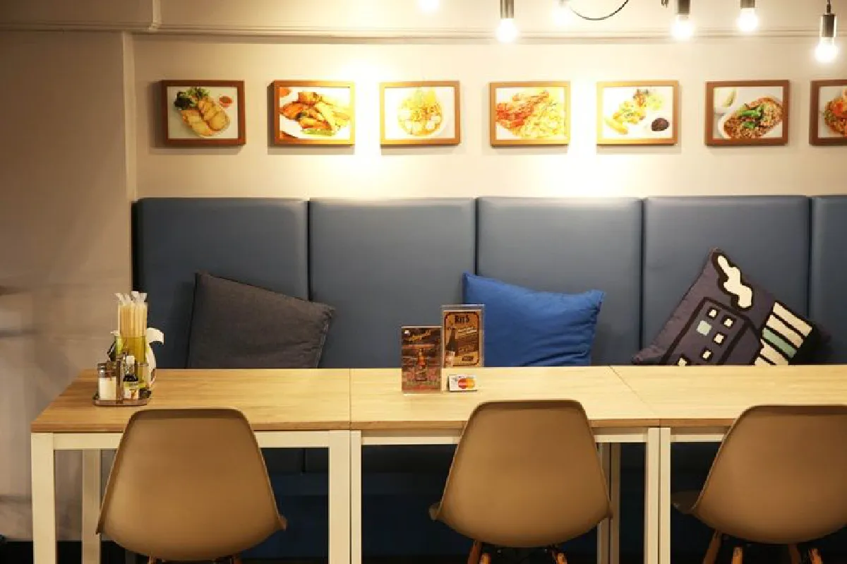 มากกว่าเรื่องเส้น ที่ หุงเส้น