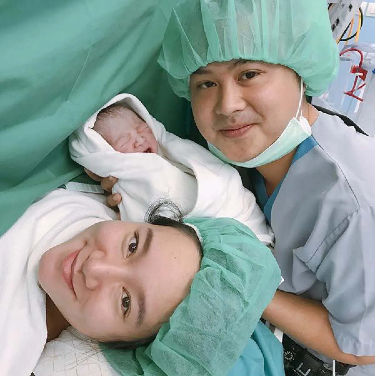 ยลโฉม น้องนาร์วาฬ ลูกชายคนที่ 2 ของ เพชร นาระ น่ารักจิ้มลิ้มสุดๆ