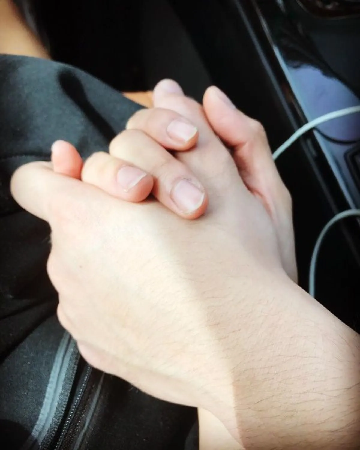 อิ่มบุญถ้วนหน้า! สายป่าน ควงแฟนหนุ่ม วุฒิ ไหว้พระ 9 วัด