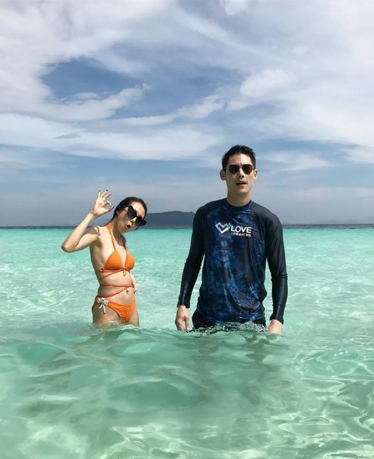 พลอย หวานใจ กันต์ กันตถาวร อวดผิวขาวหุ่นเซ็กซี่เที่ยวทะเลพม่า