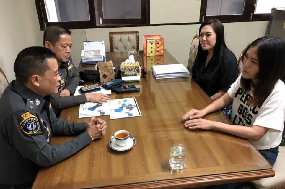 สาวร้องกองปราบฯถูกแก๊งคอลเซ็นเตอร์ขโมยบัตรประชาชนไปเปิดบัญชี แถมถูกตร.จับกุม