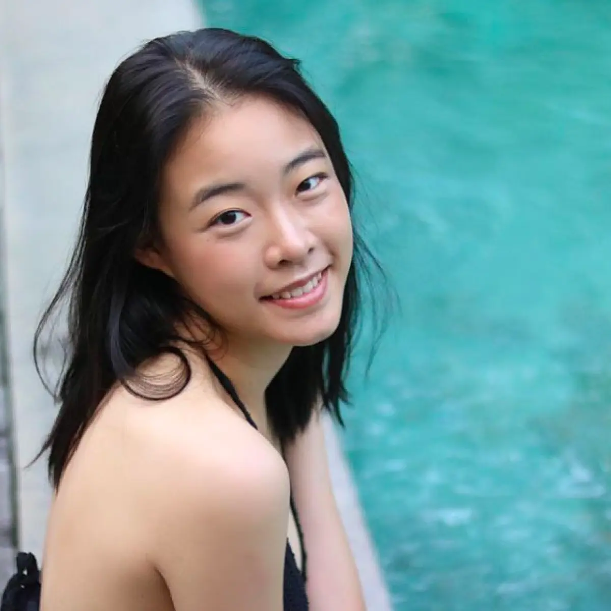 “อิมเมจ” สลัดลุคสาวแว่น  เป็นสาวหวานสมวัยสุดน่ารัก