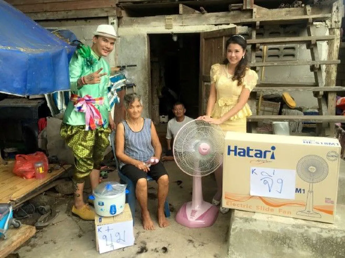 จากเด็กสาวคิดสั้นฆ่าตัวตายสู่จิตอาสาแต่งหน้าศพ "สนุ๊ก-วรางค์อร เดชารชตะ"