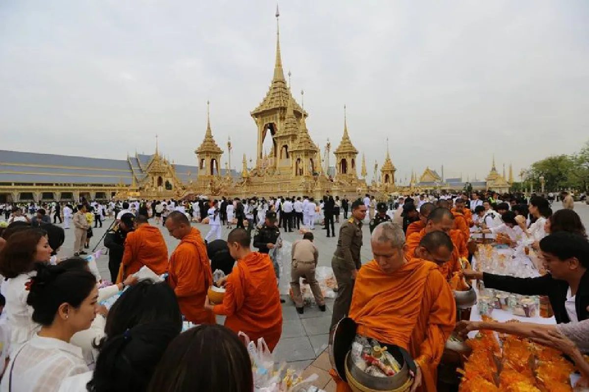 นายกฯ ประธานพิธีบวงสรวงรื้อถอนพระเมรุมาศในหลวง ร.9