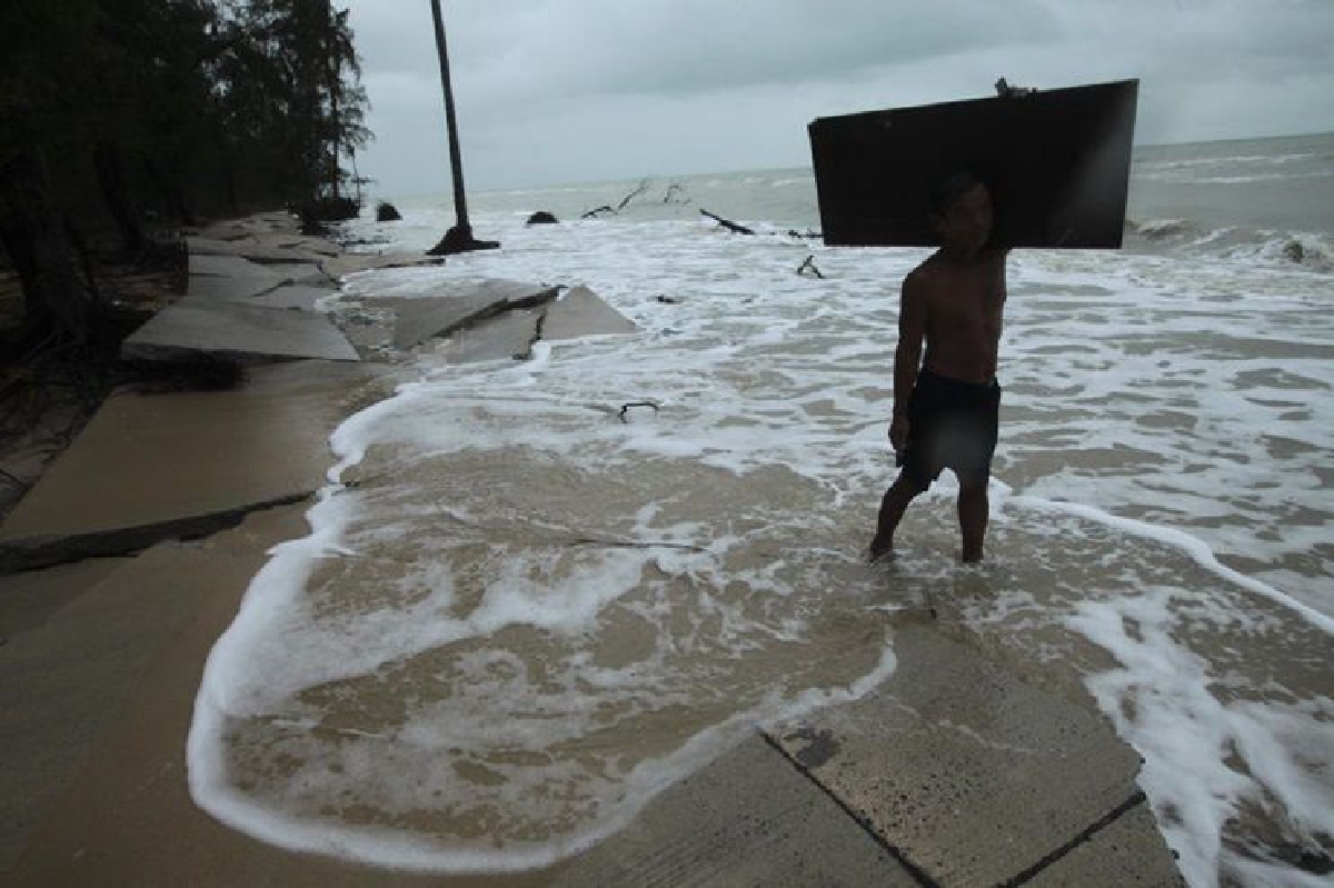 เตือนภาคใต้ฝนตกหนักมากบางแห่ง ไทยตอนบน กทม.เย็นลมแรง เตือนภาคใต้ฝนตกหนักมากบางแห่ง ไทยตอนบน กทม.เย็นลมแรง