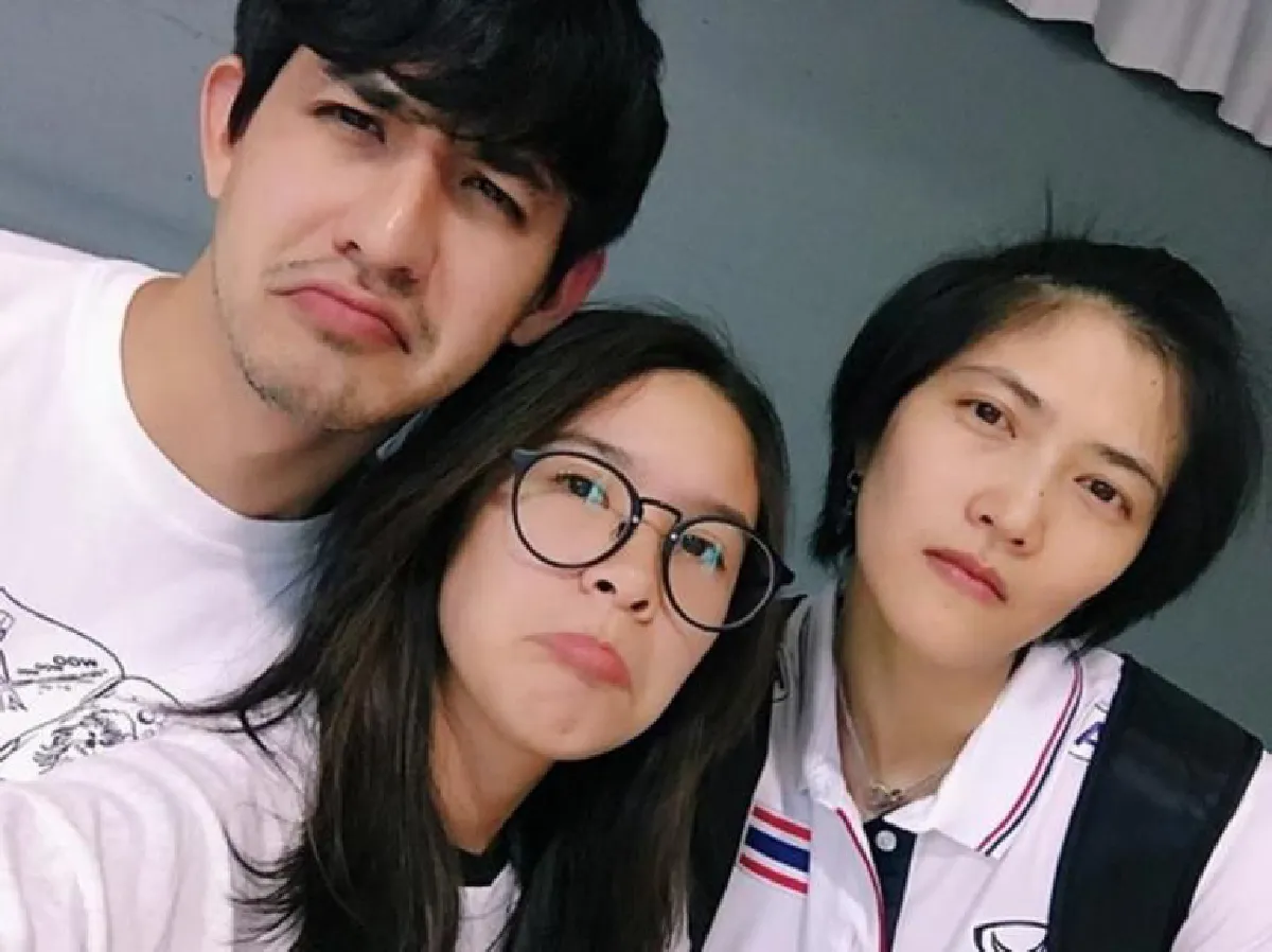หวานแบบเพื่อน! หน่อง ปลื้มจิตร์-ชาช่า อวดความมุ้งมิ้งกลางทะเล