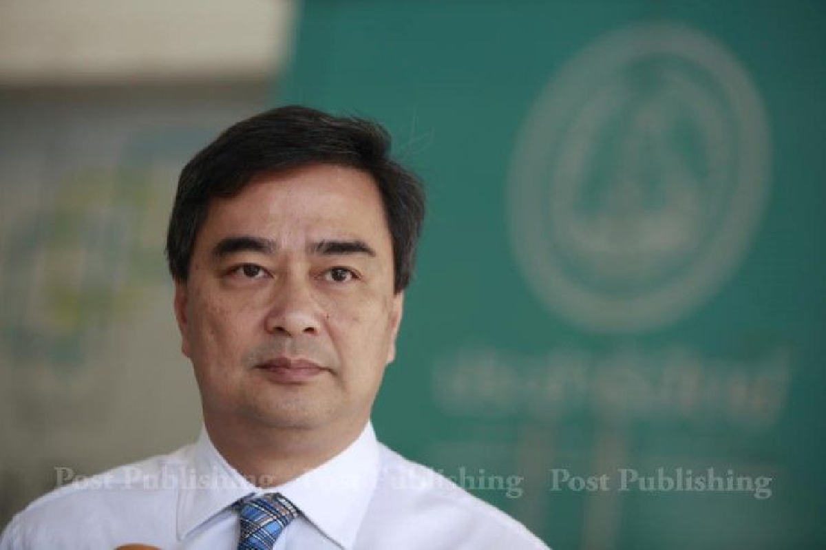 ศาลฎีกาเพิกถอนคำสั่งปลด "มาร์ค" จากทหาร เล็งยื่นปปช.เอาผิด "สุกำพล" ศาลฎีกาเพิกถอนคำสั่งปลด "มาร์ค" จากทหาร เล็งยื่นปปช.เอาผิด "สุกำพล"