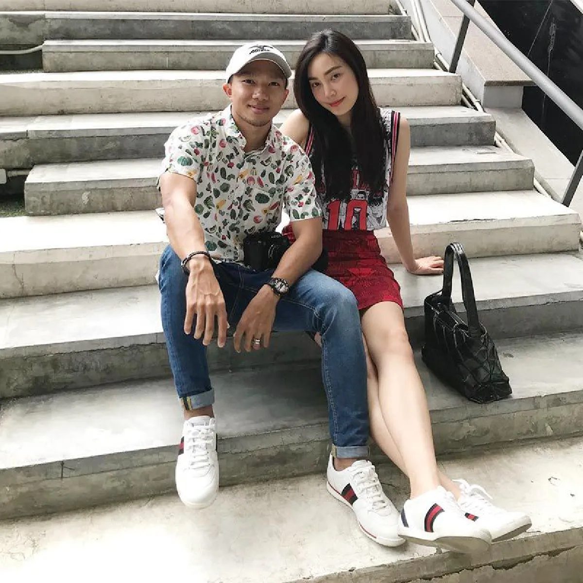 20 ภาพ เมย์-เจ จับมือแน่นพิสูจน์รักแท้ 3 ปี วันนี้ยังรัก..แต่ไปต่อไม่ได้