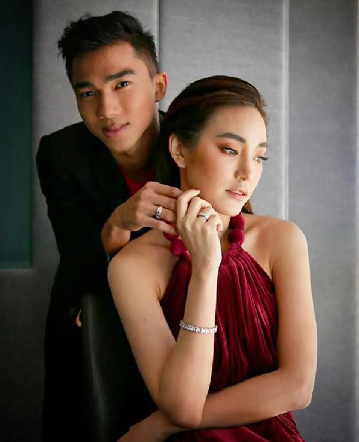 20 ภาพ เมย์-เจ จับมือแน่นพิสูจน์รักแท้ 3 ปี วันนี้ยังรัก..แต่ไปต่อไม่ได้