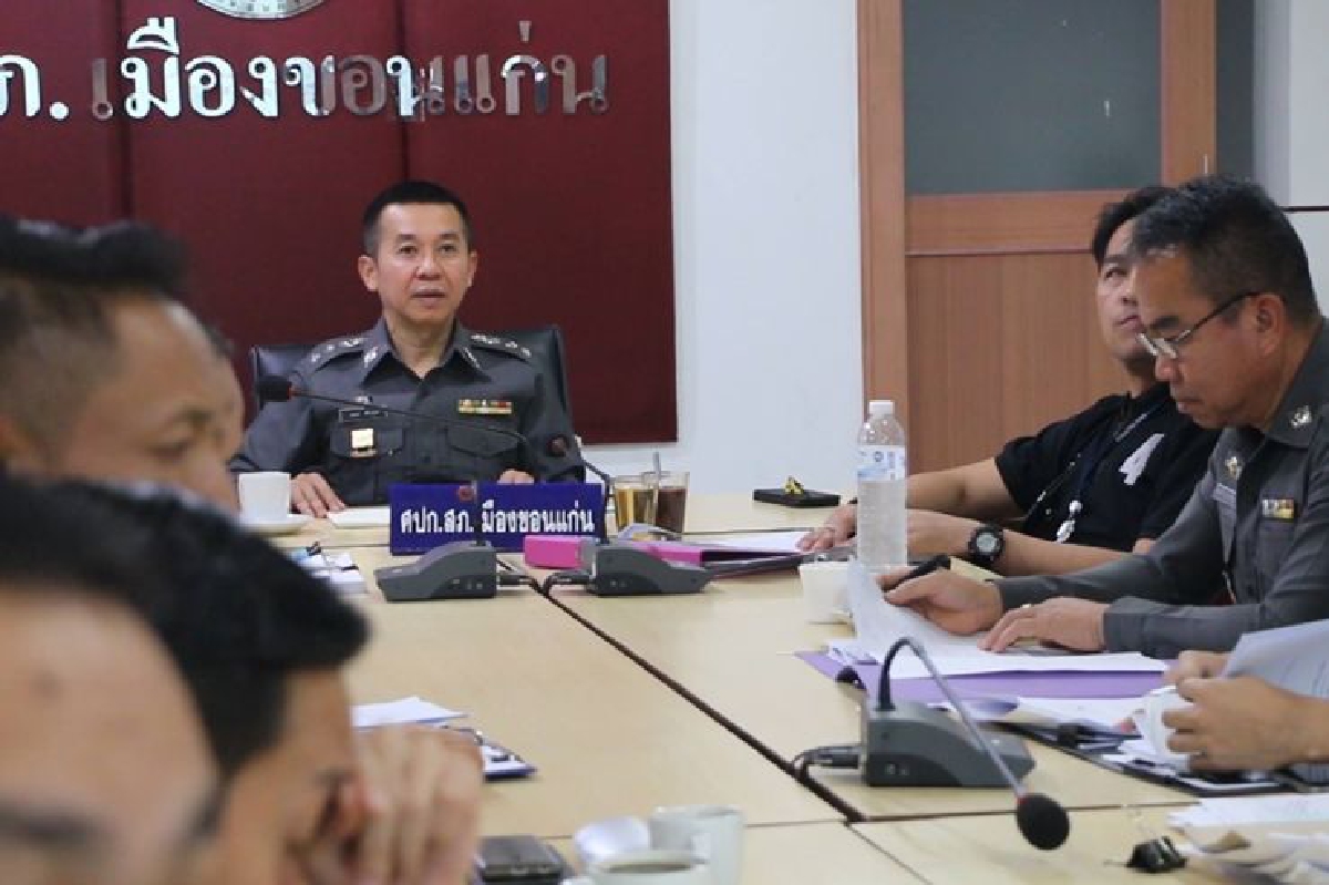 ตร.รู้ตัวคนกดเงินตู้ATMโยงแก๊งคอลเซ็นเตอร์ตุ๋นแม่ค้าขอนแก่น ตร.รู้ตัวคนกดเงินตู้ATMโยงแก๊งคอลเซ็นเตอร์ตุ๋นแม่ค้าขอนแก่น