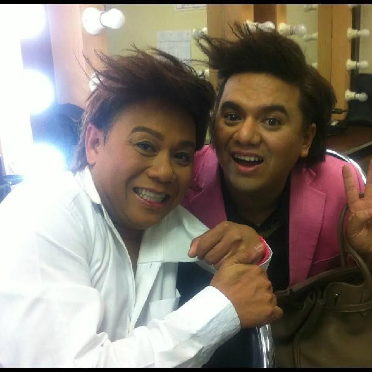 แฝดที่พลัดพราก! เอ ศุภชัย-เสนาหอย โคจรเรียกเสียงฮาหน้าเหมือนเป๊ะ