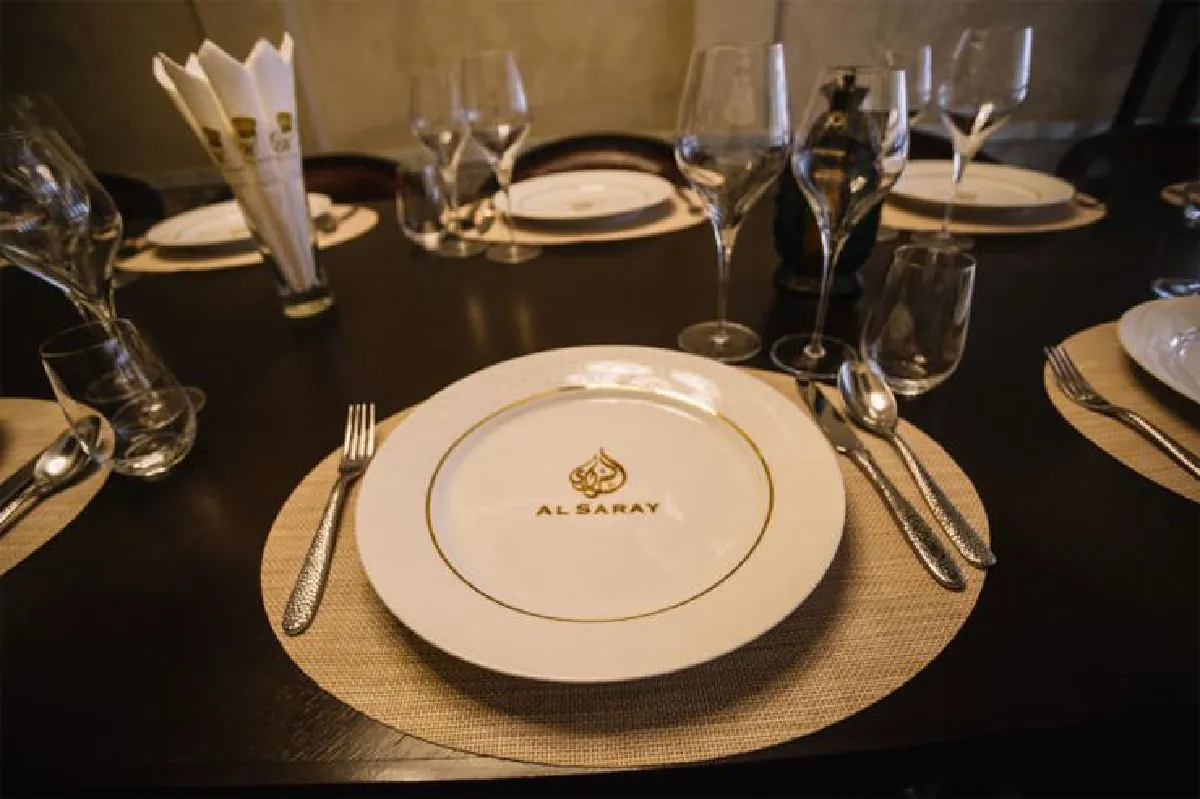 'อัล ซาราย ' สไตล์ภารต อินเดีย-เลบานอน คูซีน