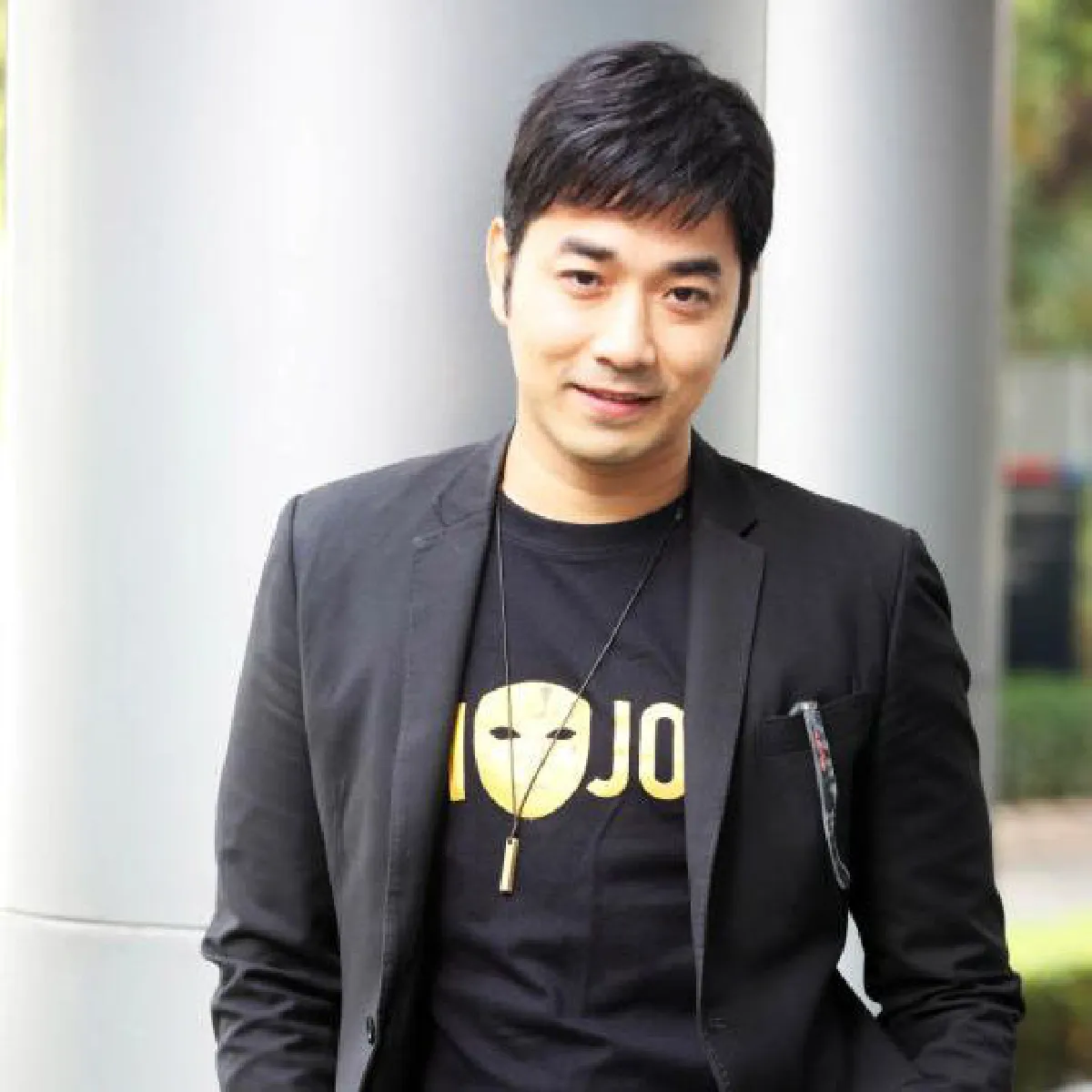 เรืองศักดิ์ ลอยชูศักดิ์ จากไอดอลยุค 90 สู่เจ้าของธุรกิจ