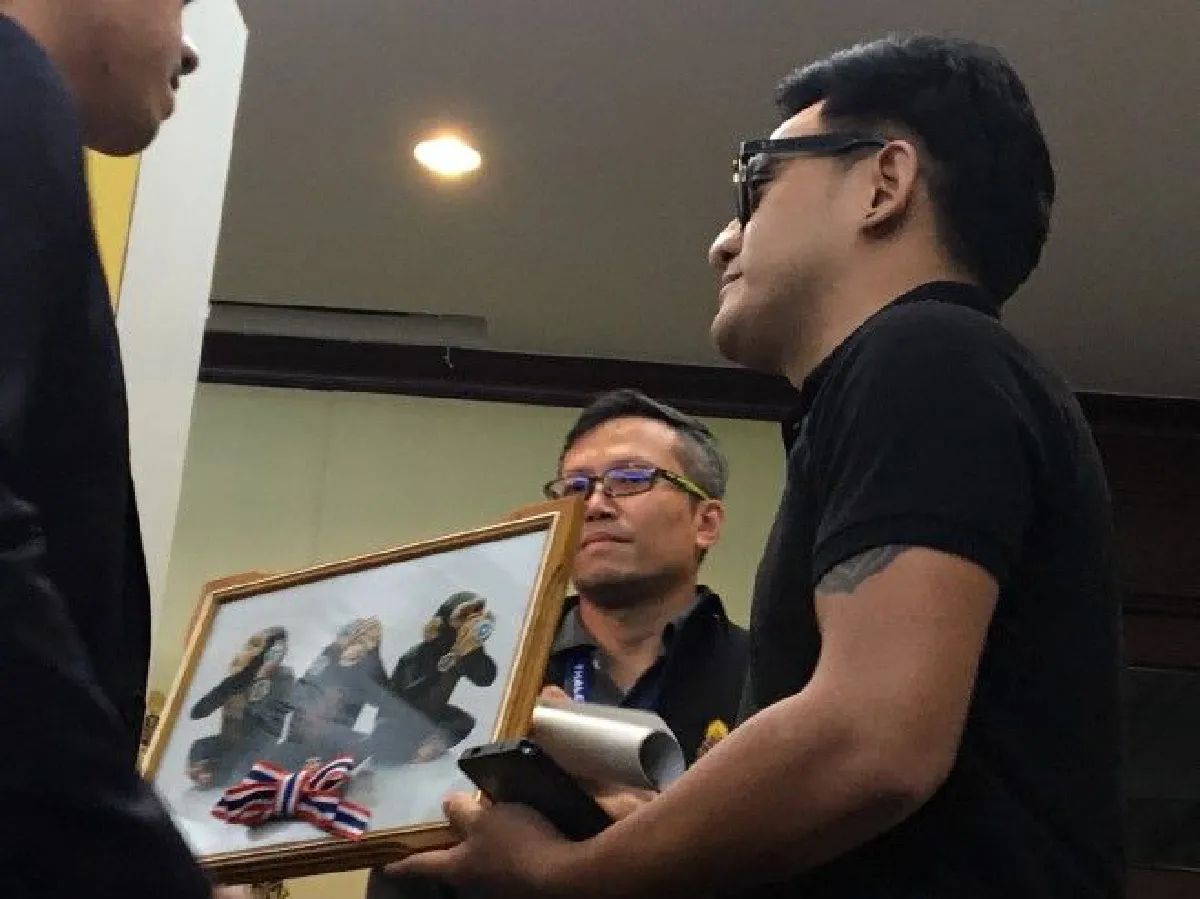 ชัดเจน! ป.ป.ช.ชี้ "ถ้านาฬิกาของเพื่อน บิ๊กป้อมไม่ต้องยื่นทรัพย์สิน"