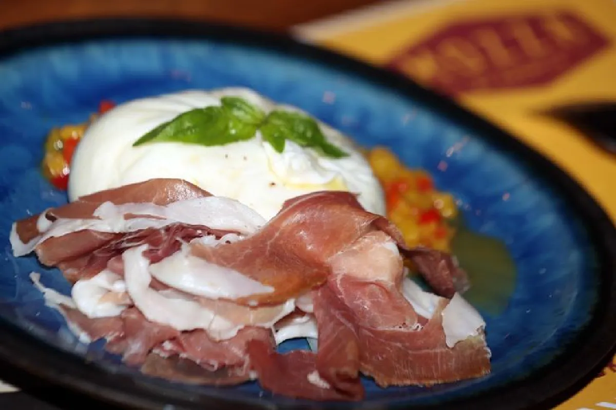 รสชาติแห่งความสุขมีไว้แบ่งปัน @มอซซา บาย โคคอต