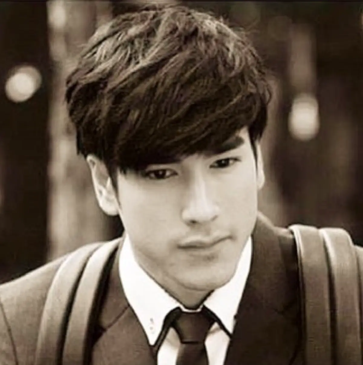 แฟนๆ กรี๊ด “ณเดชน์” กับลุค “โทมินจุน” ที่ทั้งหล่อและน่ารัก