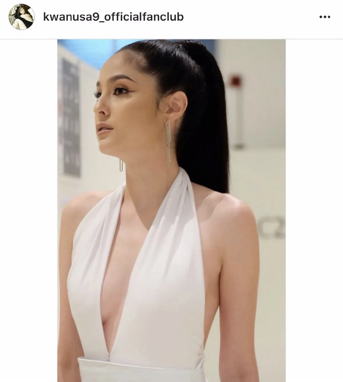 โสดแล้วแซ่บมาก! ขวัญ อุษามณี แหวกอกเซ็กซี่อวดผิวขาวเนียน