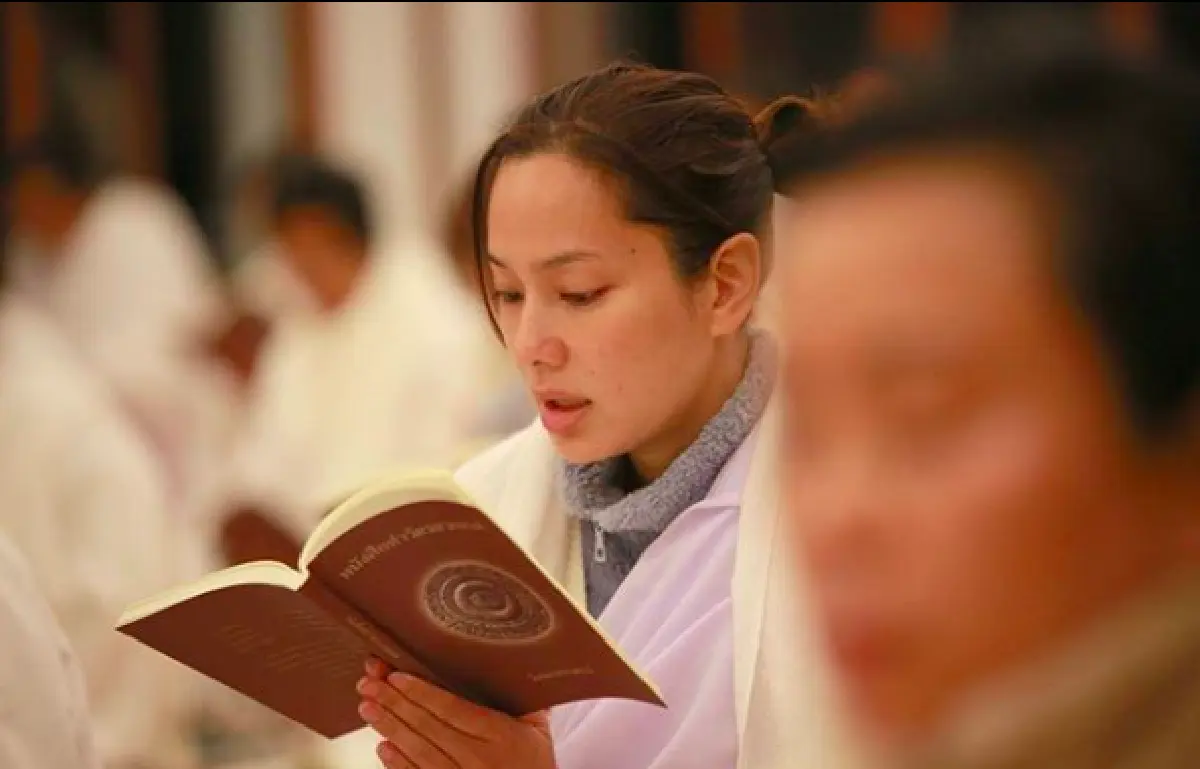 สายบุญของจริง! ”จอย” นุ่งขาวห่มขาว “ปฏิบัติธรรม ปิดวาจาเจ็ดวัน"