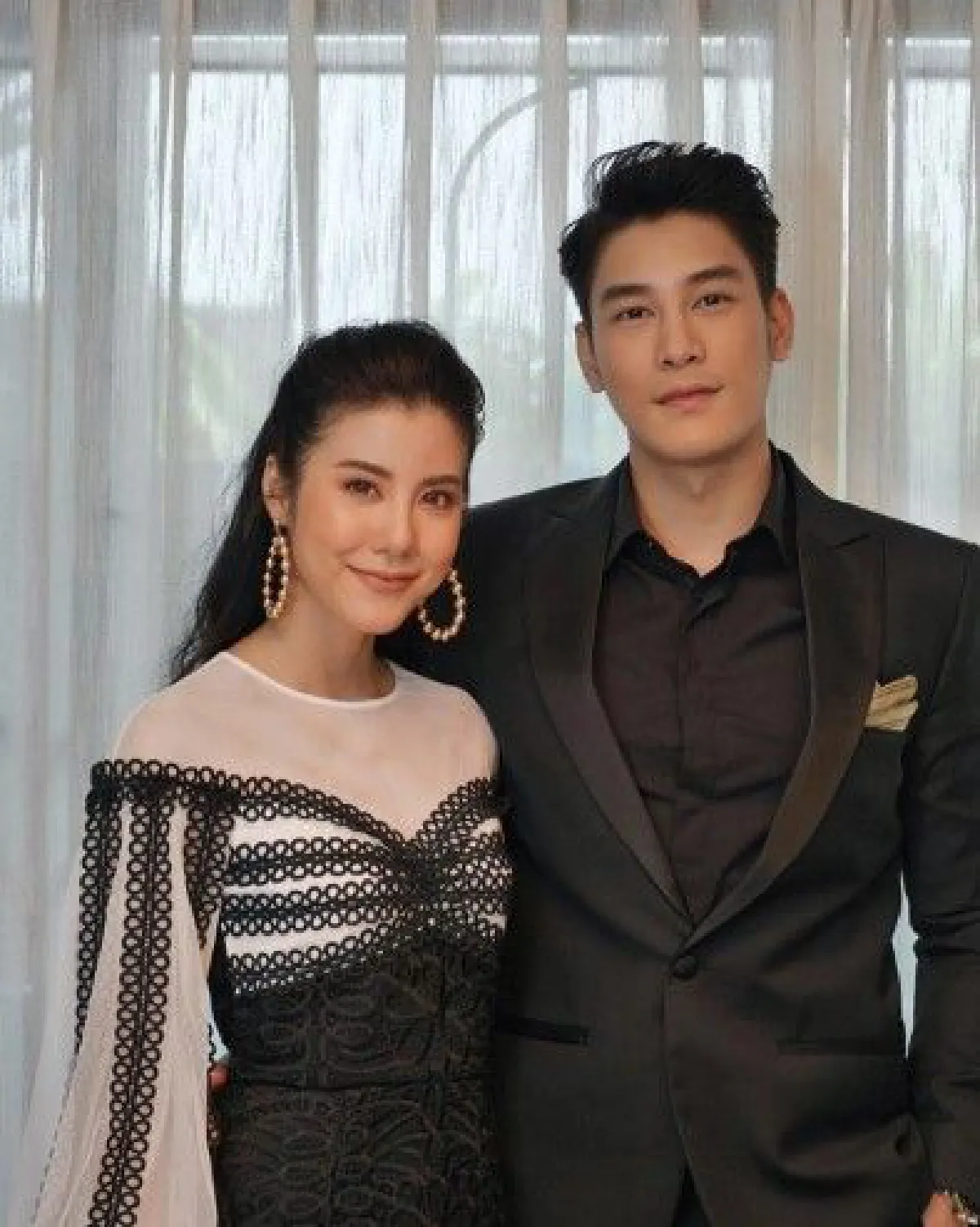 "เคน ภูภูมิ" เผยภาพอดีตคู่ "เอสเธอร์" บอกหวานไม่น่าปล่อยผ่านมาตั้ง 5 ปี