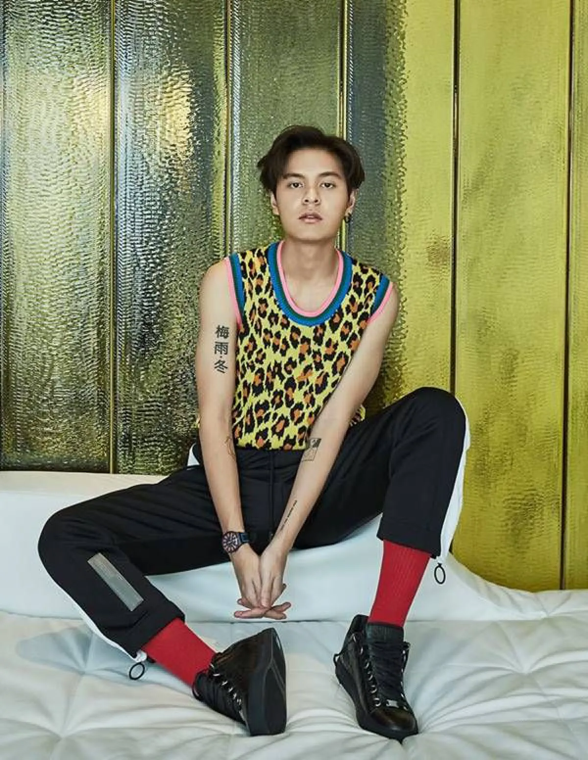 หล่อเท่กระชากใจ! The TOYS สลัดภาพหนุ่มเซอร์ถ่ายแบบครั้งแรก