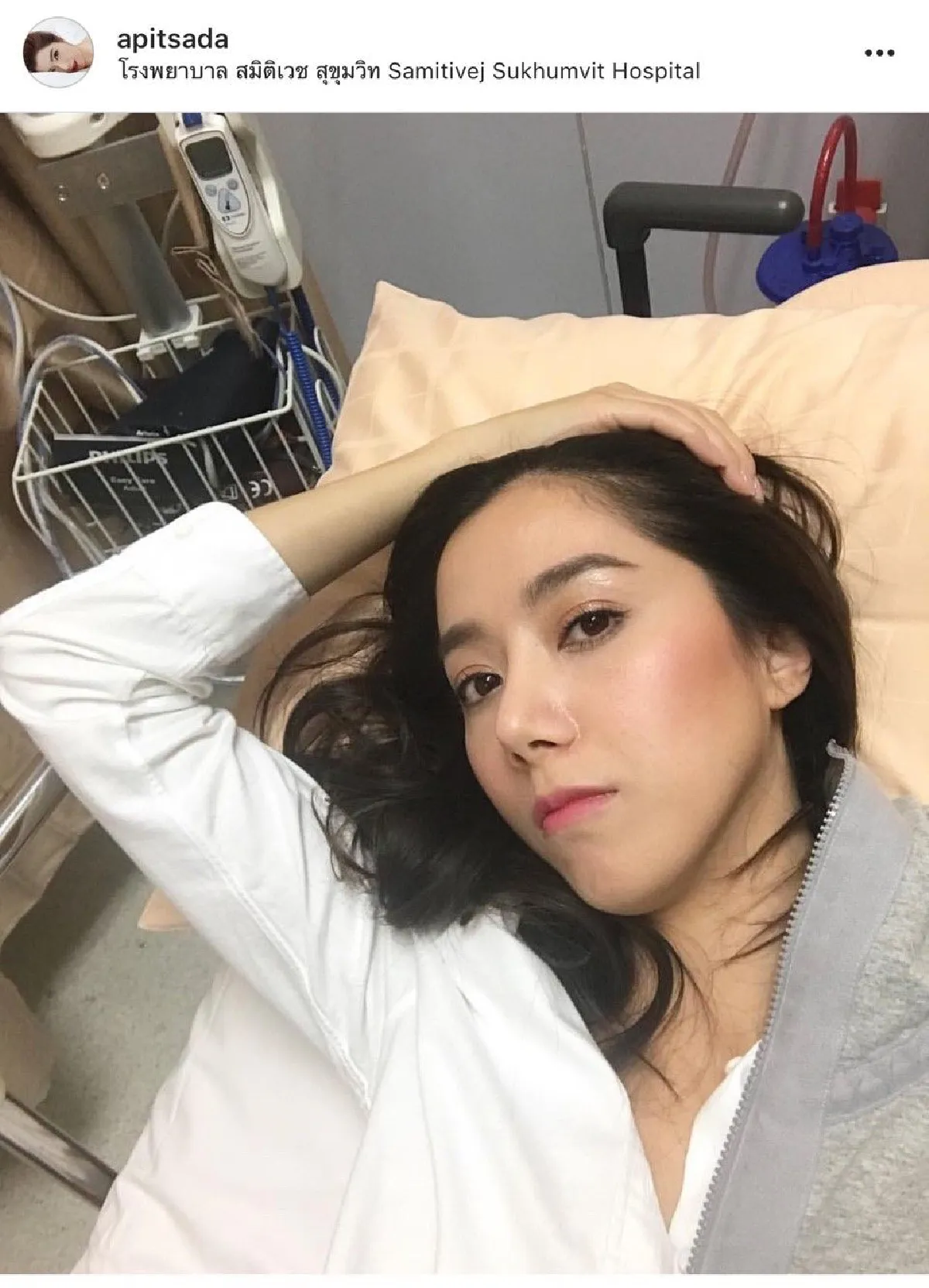 งานรุมจนไม่มีเวลาพัก!  “ไอซ์” ไข้ขึ้นสูงให้หมอฉีดยา แล้วกลับมาทำต่อ