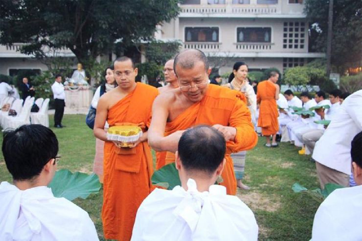 พระครูอุดมโพธิวิเทศ ผู้ทำให้การบวชที่อินเดียเกิดความเรียบร้อย พระครูอุดมโพธิวิเทศ ผู้ทำให้การบวชที่อินเดียเกิดความเรียบร้อย