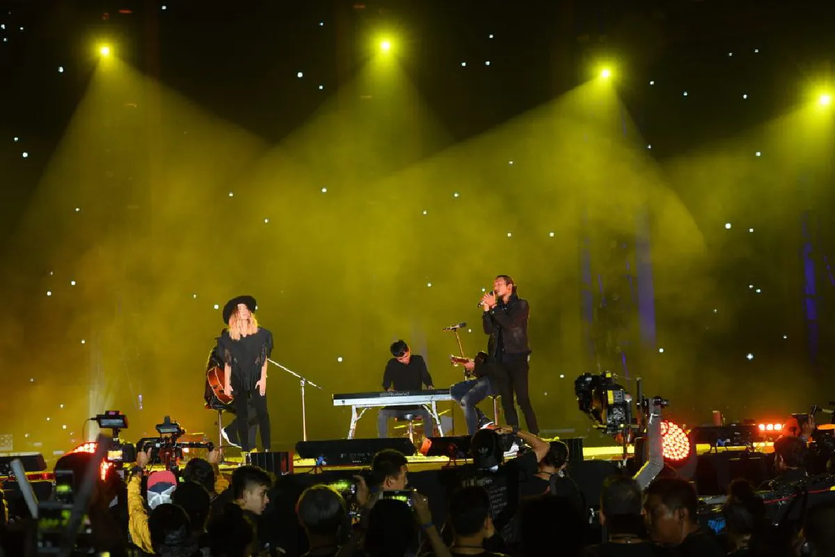 ช็อตเด็ดความมันส์.. คอนเสิร์ต g19 ปลุกวิญญาณชาวร็อกโดดยับ 9 ชม.เต็ม