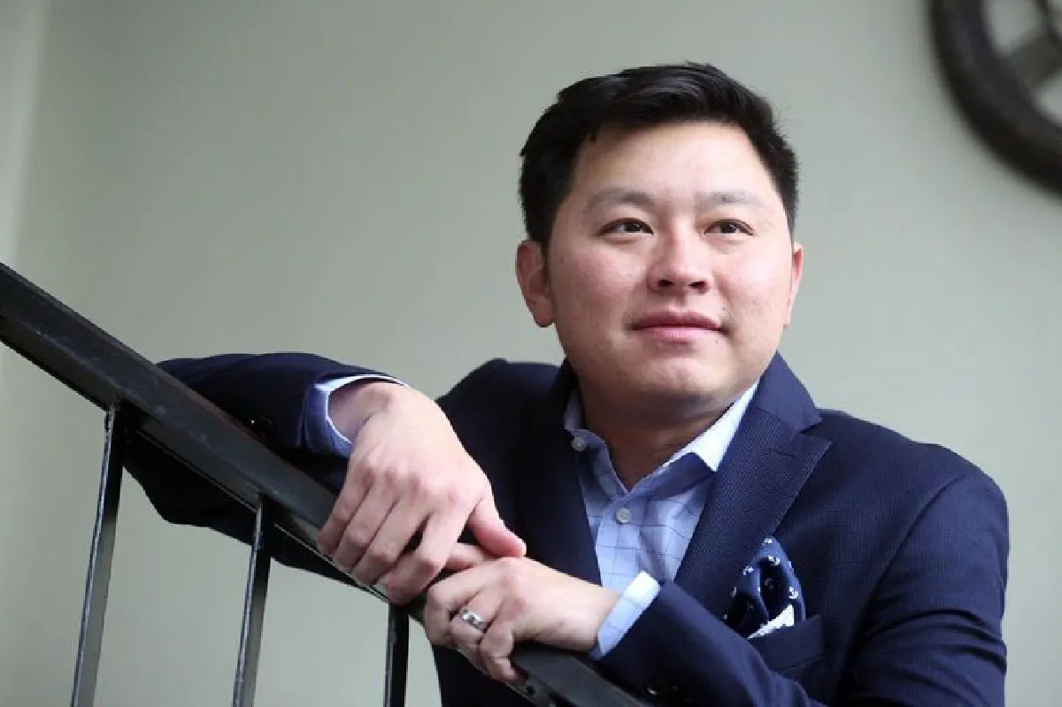 เดินหน้าด้วยวิสัยทัศน์ ณัฐพล  วิสุทธิไกรสีห์