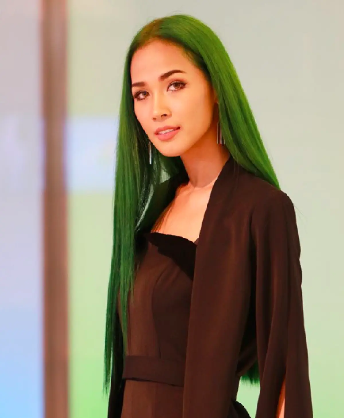 #มั่นใจแบบนี้ค่ะ.. “เมญ่า” เคลียร์ชัดๆ หลังโดนต่อว่าเรื่องทำผมเขียว
