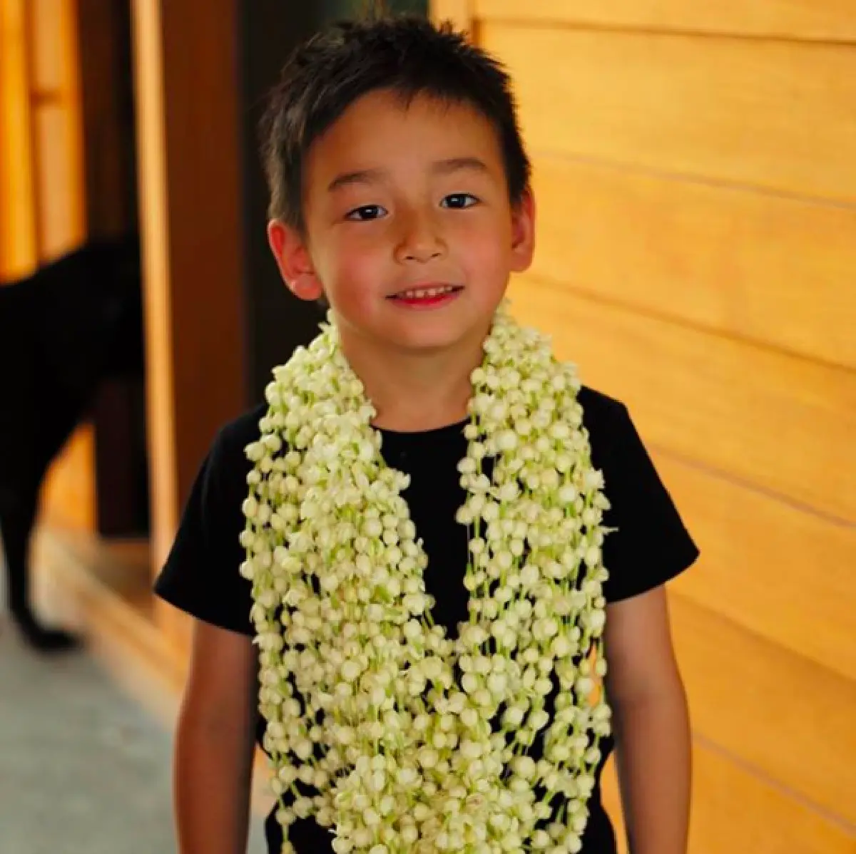 ฉายแววหล่อ "น้องชิโน่” กับการทำบัตรประชาชนครั้งแรก