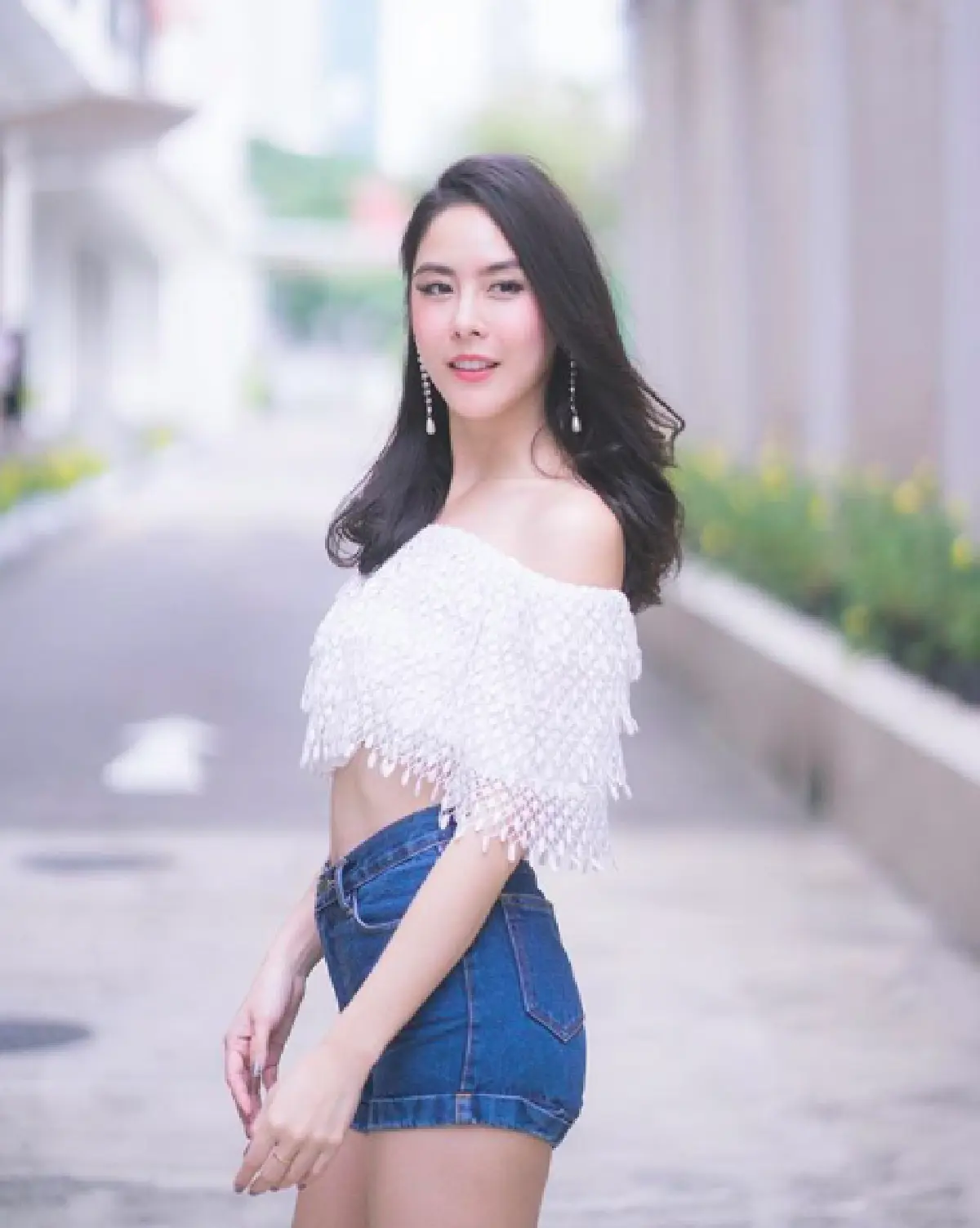 12 ภาพ “พีค ภัทรศยา” เจ้าของฉายา "เจ่อมหาเสน่ห์” กับความสวยออร่า