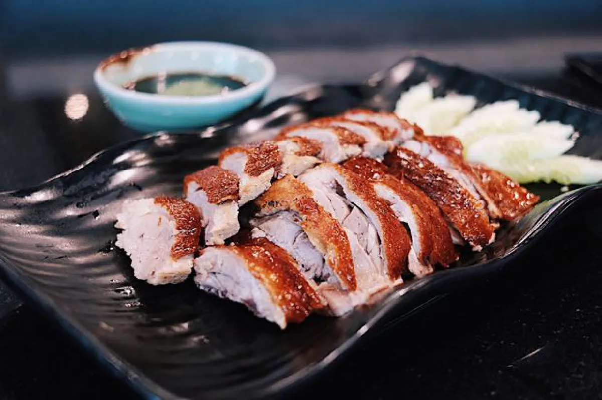 โพสต์ทูเดย์จะมาชวนชิมของอร่อยฟินๆกันอีกแล้วครับ กับสุกี้เจ้าเดิมที่นอกจากจะเน้นความอร่อยแล้ว ความหลากหลายต้องขอบอกว่าเยี่ยมยอดจริงๆ