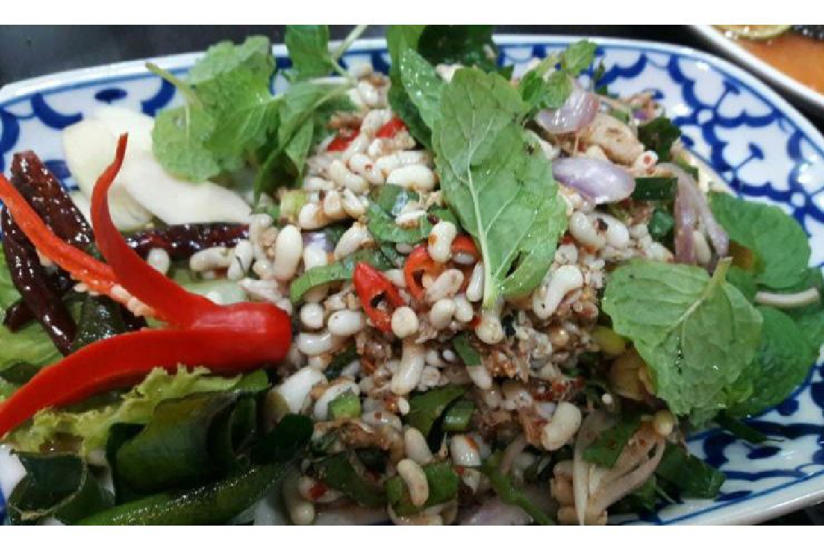 ส้มตำจินดา ร้านดีคู่เมืองอุบลฯ ส้มตำจินดา ร้านดีคู่เมืองอุบลฯ