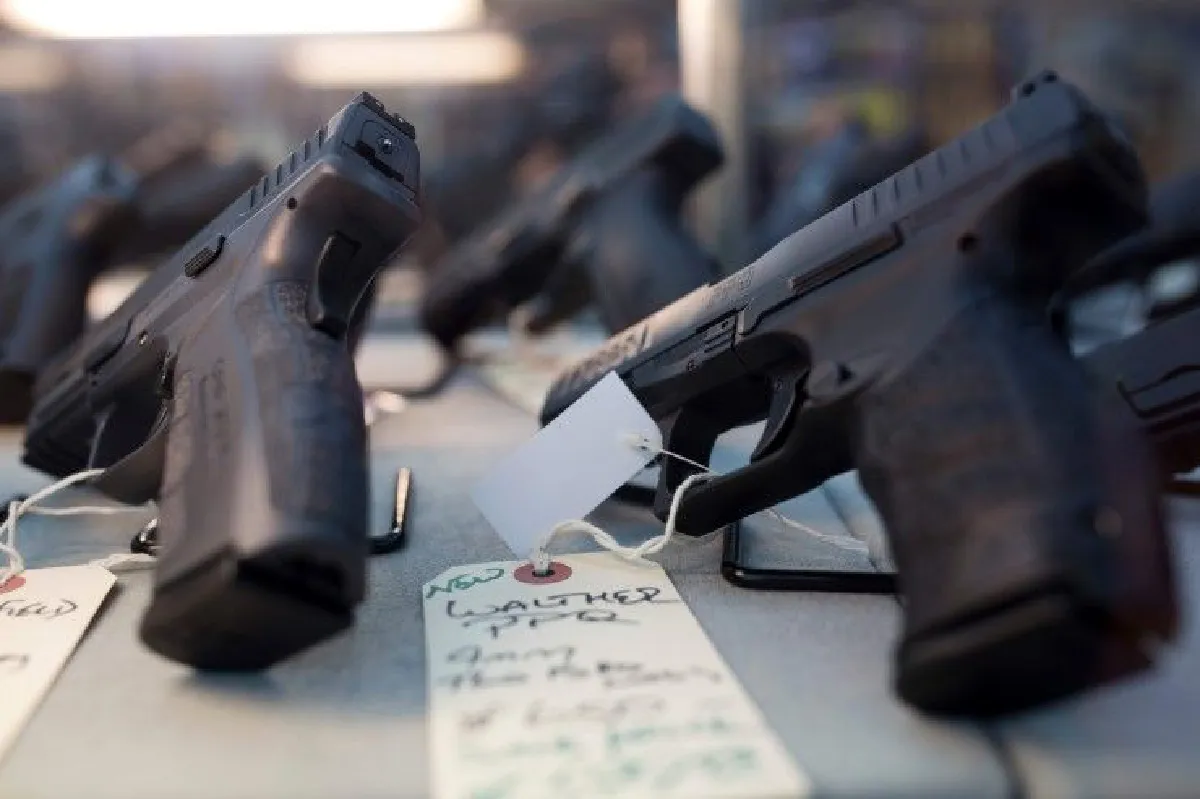 ถอดบทเรียน 4 ชาติ ลุยกำราบ "ปืน" อยู่หมัด