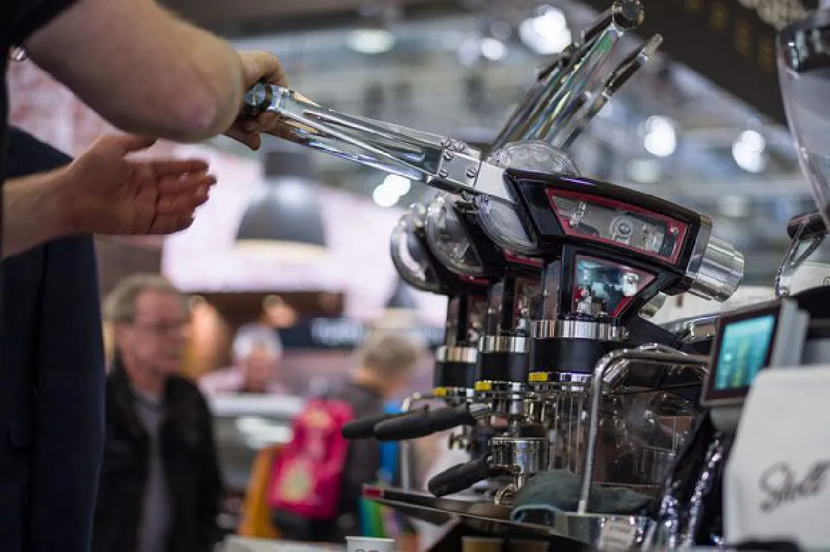 La Marzocco “LEVA” นวัตกรรมอีกขั้นของเครื่องทำกาแฟคันโยก