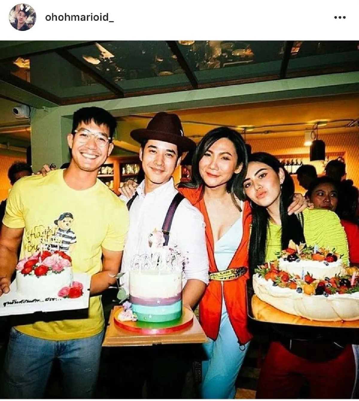 รวมภาพคนบันเทิงสุดฮอต ร่วมงานปาร์ตี้วันเกิด “พี่โช” ผจก. ดารา