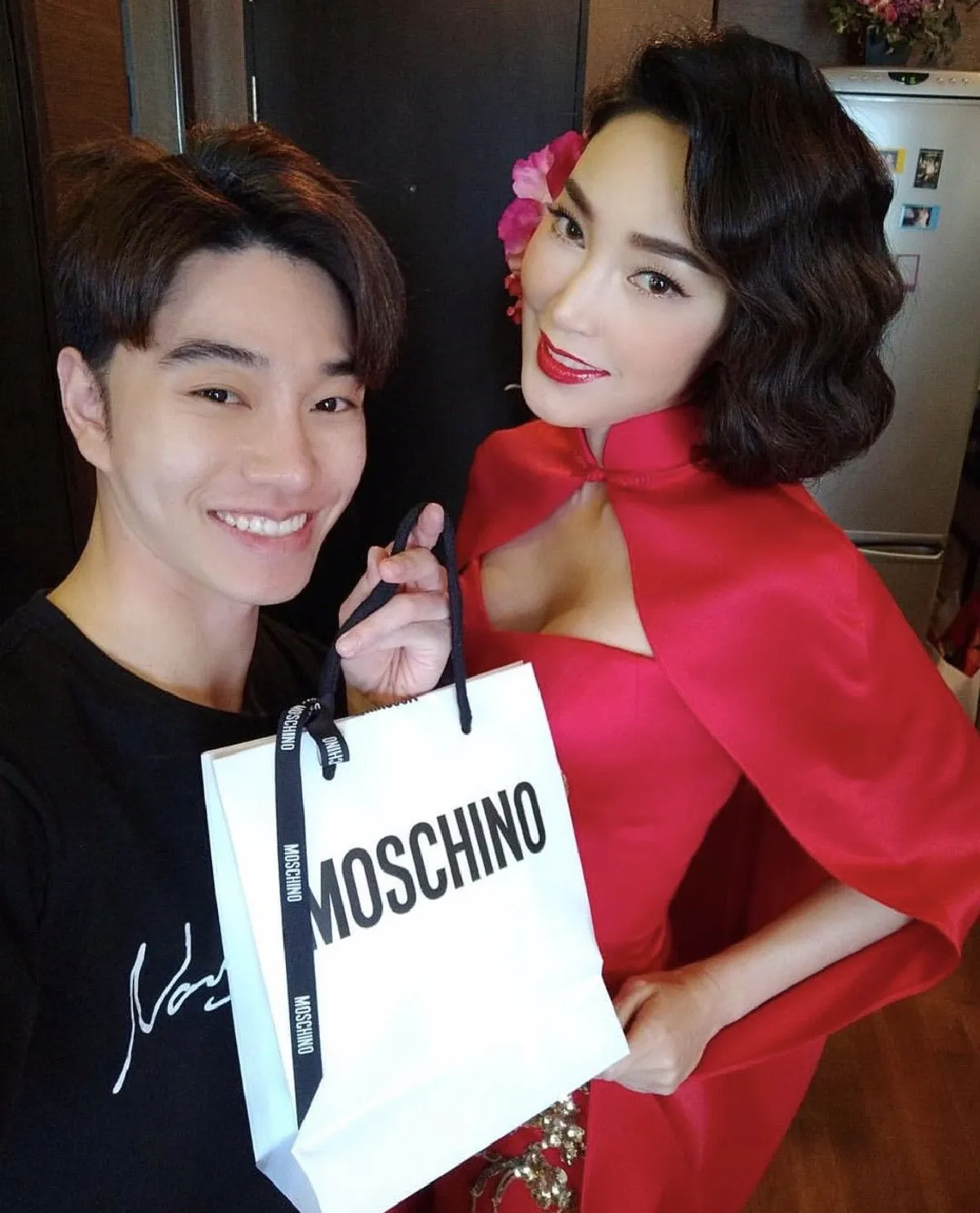 เทียบให้ดูจะๆ น้องฉัตร แต่งหญิงสวยเป๊ะนึกว่าฝาแฝด เมย์ พิชญ์นาฎ