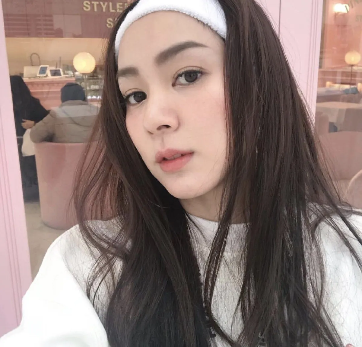 หน้าเด็กไม่เปลี่ยน! โฟร์ ศกลรัตน์ เน็ตไอดอลสวยใสยุคบุกเบิก