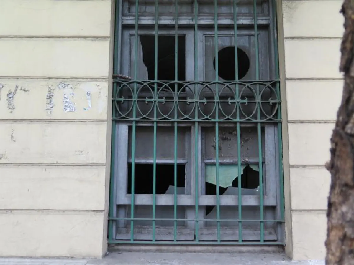 น่าเสียดายอาคารประปาแม้นศรีที่เคยงามสง่า