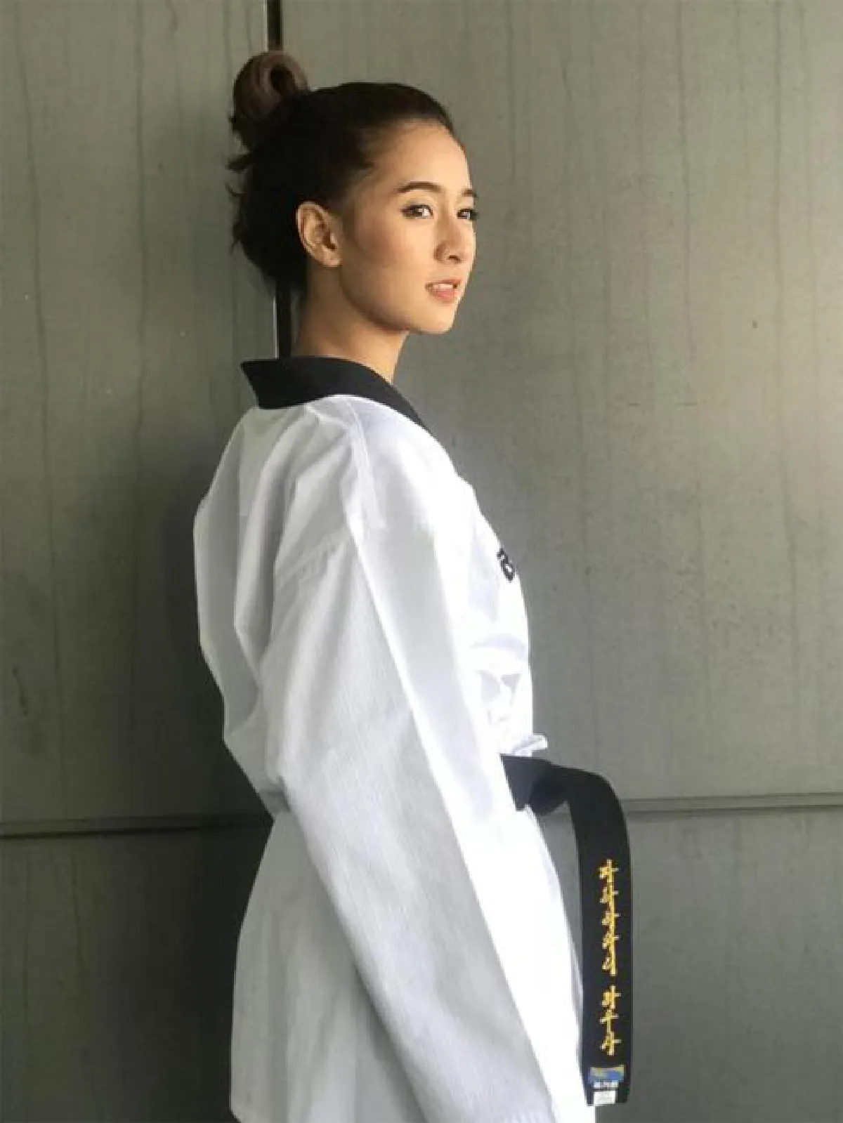 ‘ลูกไม้ใต้ต้น’ พลังศิลป์กลุ่มลูกศิษย์ ลาวัณย์ อุปอินทร์