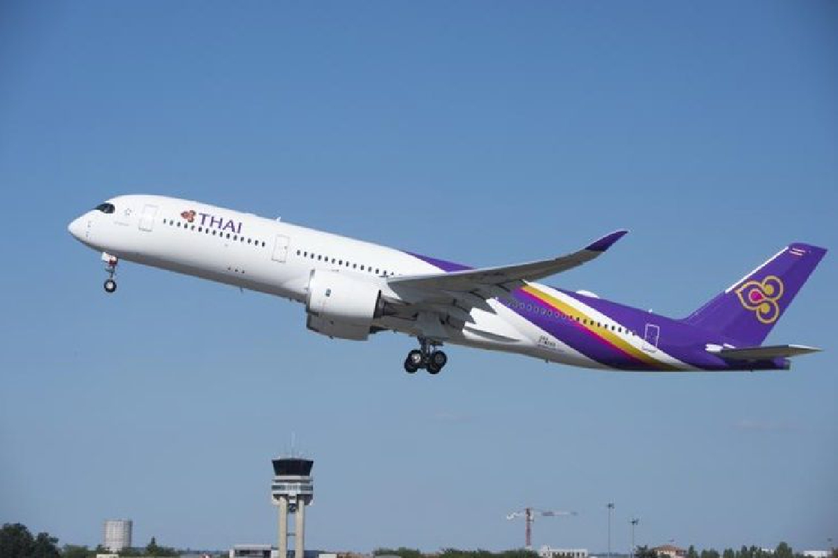 พิษน้ำมันพุ่ง-แข่งขันดุฉุดบินไทยขาดทุน2,000ล้าน พิษน้ำมันพุ่ง-แข่งขันดุฉุดบินไทยขาดทุน2,000ล้าน