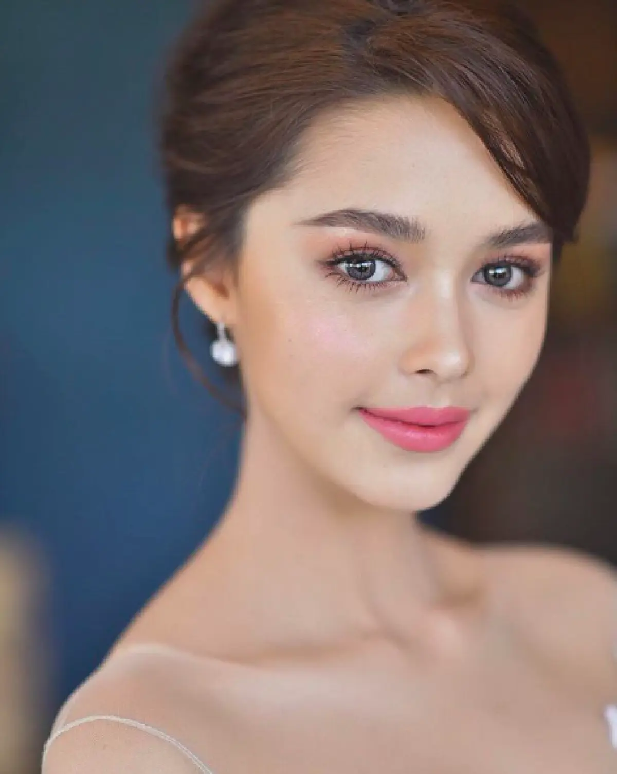 มองมุมไหนก็เป๊ะ! ซูมภาพ “แพทริเซีย” สาวสวยวัย 21 หวานใจ “พีช พชร”