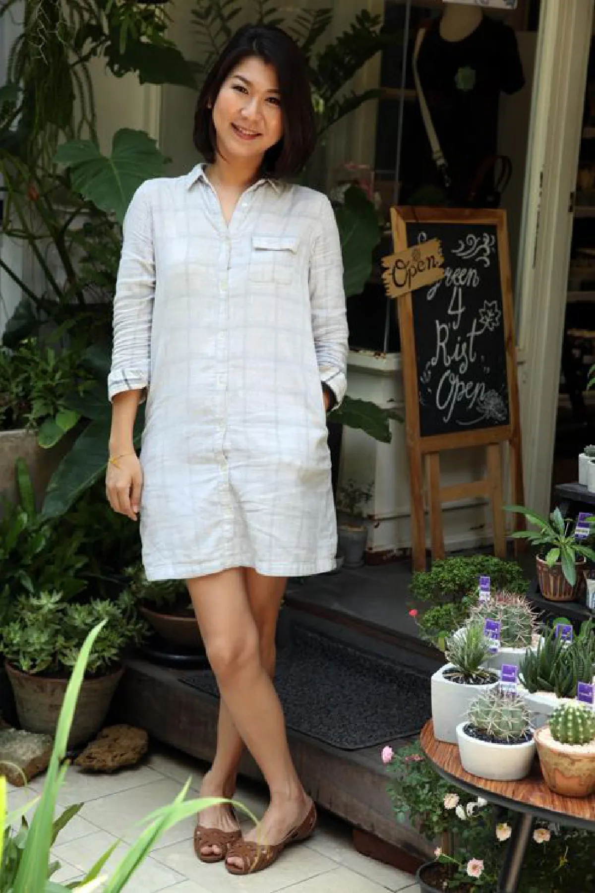 ลิมปนิลชาติ (เพจ) หมาจ๋า...เปลี่ยนชีวิต