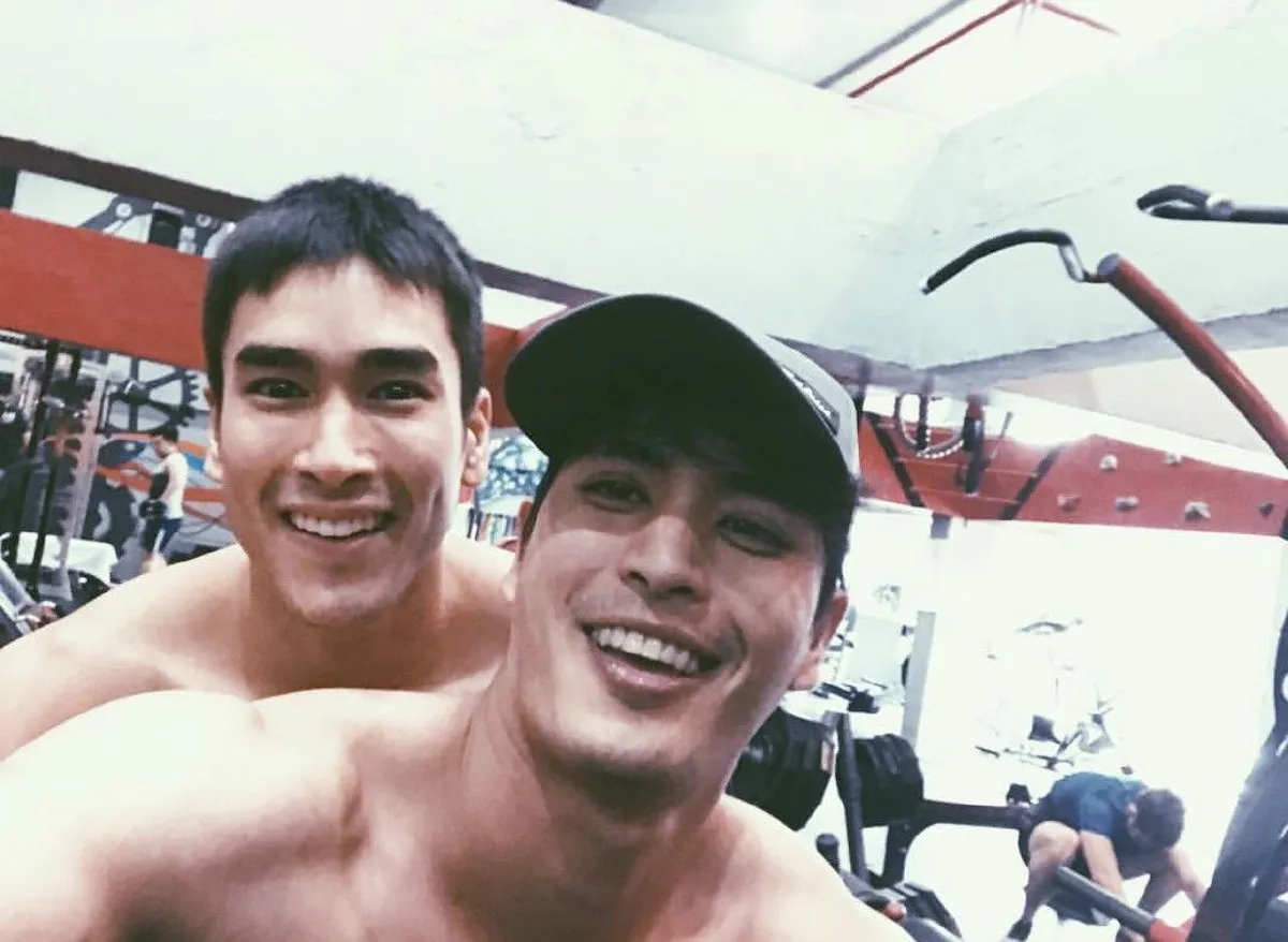 เทใจให้หมื่นเรือง! ปั้นจั่น ปรมะ หล่อคมเข้มอวดหุ่นแซ่บกล้ามเป็นลอน