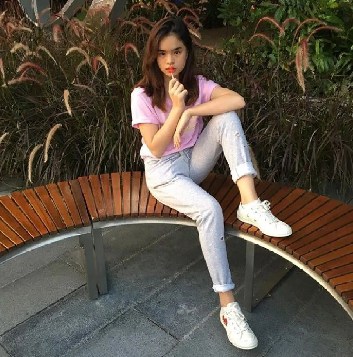 อ่ำ อัมรินทร์ เผยภาพคู่ น้องแอลลี่ ยิ่งโตยิ่งหน้าตาดีได้คุณพ่อมาเต็มๆ