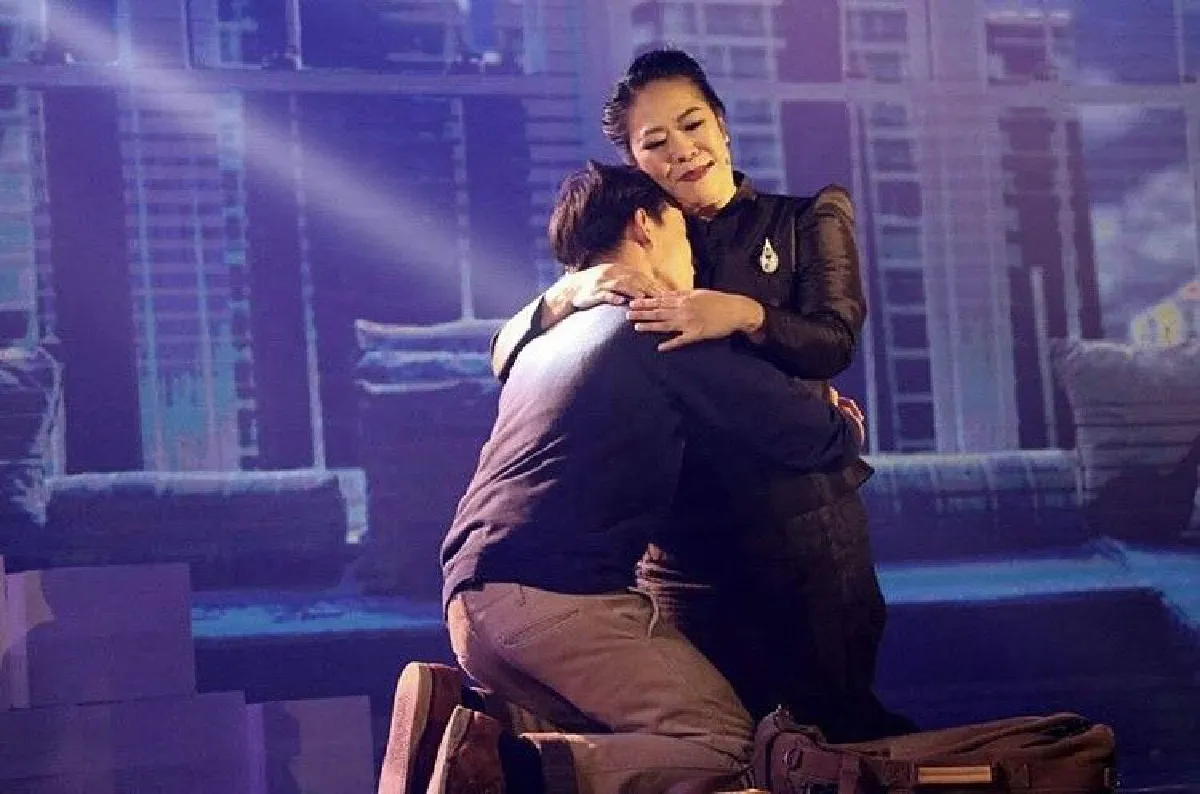 อาชีพนอกจอของ พี่ผิน-หยา จรรยา โปร์ไฟล์ไม่ธรรมดาเป็นถึง "ครูสอนการแสดง"