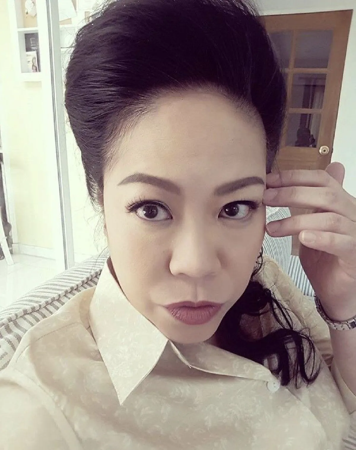 อาชีพนอกจอของ พี่ผิน-หยา จรรยา โปร์ไฟล์ไม่ธรรมดาเป็นถึง "ครูสอนการแสดง"